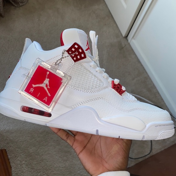 Jordan 4 Retro 'Metallic Red' - Picture 1 of 7